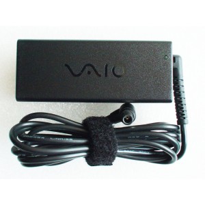 Alimentator original SONY VAIO 19.5V---2A, mufa cu pin central, model: VGP-AC19V47 [ALIM5]